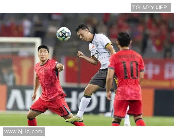 2020年富力与恒大激战回顾球迷热议精彩瞬间与赛后分析 2020年富力与恒大激战回顾球迷热议精彩瞬间与赛后分析