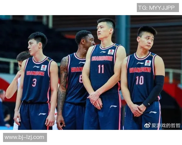 2020至2021赛季广东队与首钢队的精彩对决与战术分析 2020至2021赛季广东队与首钢队的精彩对决与战术分析