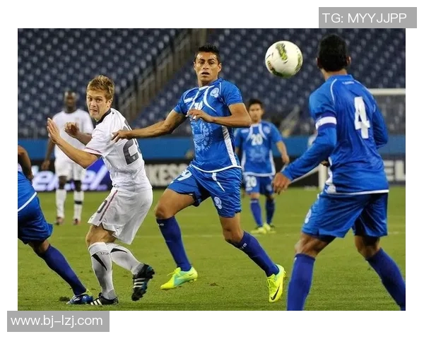 比勒费与圣保罗的激烈对决谁能笑到最后解析比赛关键因素