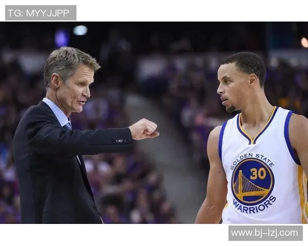 骑士与勇士激战正酣腾讯网全程直播精彩瞬间回顾