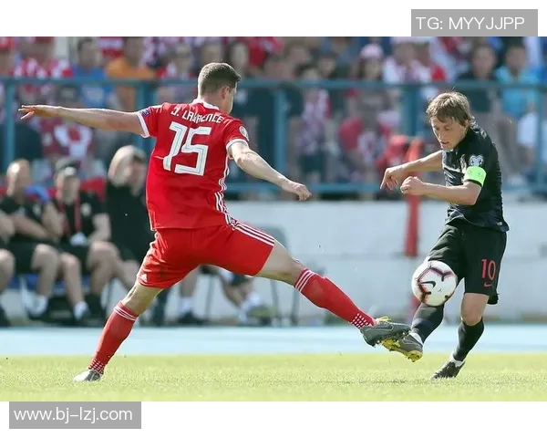 威尔士与克罗地亚激战在即球迷期待精彩对决与历史交锋 威尔士与克罗地亚激战在即球迷期待精彩对决与历史交锋