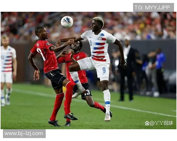 安宰贤与张禹珍法尔克对决西蒙高茨的精彩较量与战术分析