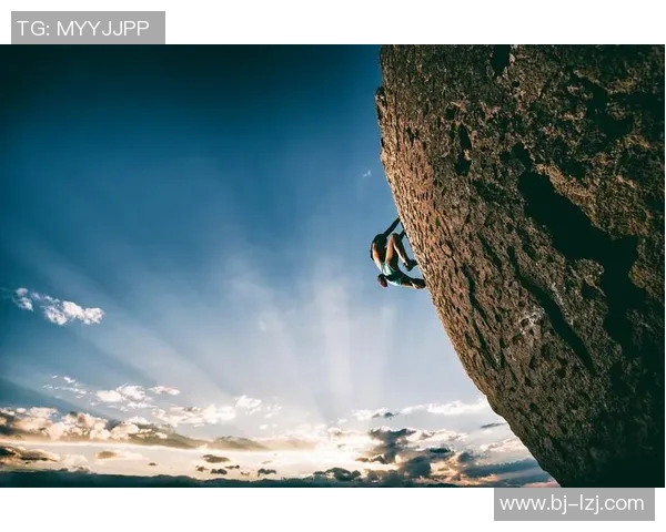 成都极限运动队的中路突破探索与挑战之旅深度解析MBA