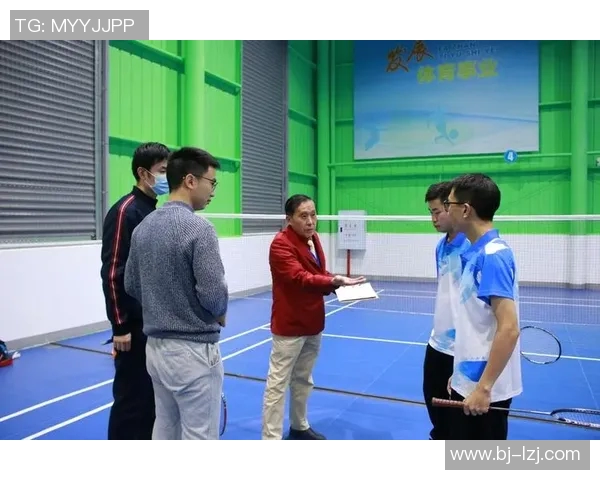 深圳羽毛球队比赛经验深度对比分析与发展潜力探讨 深圳羽毛球队比赛经验深度对比分析与发展潜力探讨