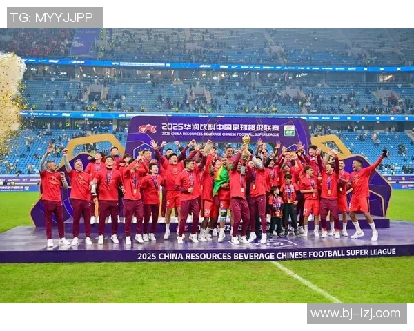 上海足球队以69分稳居总决赛积分榜首位展现强劲实力